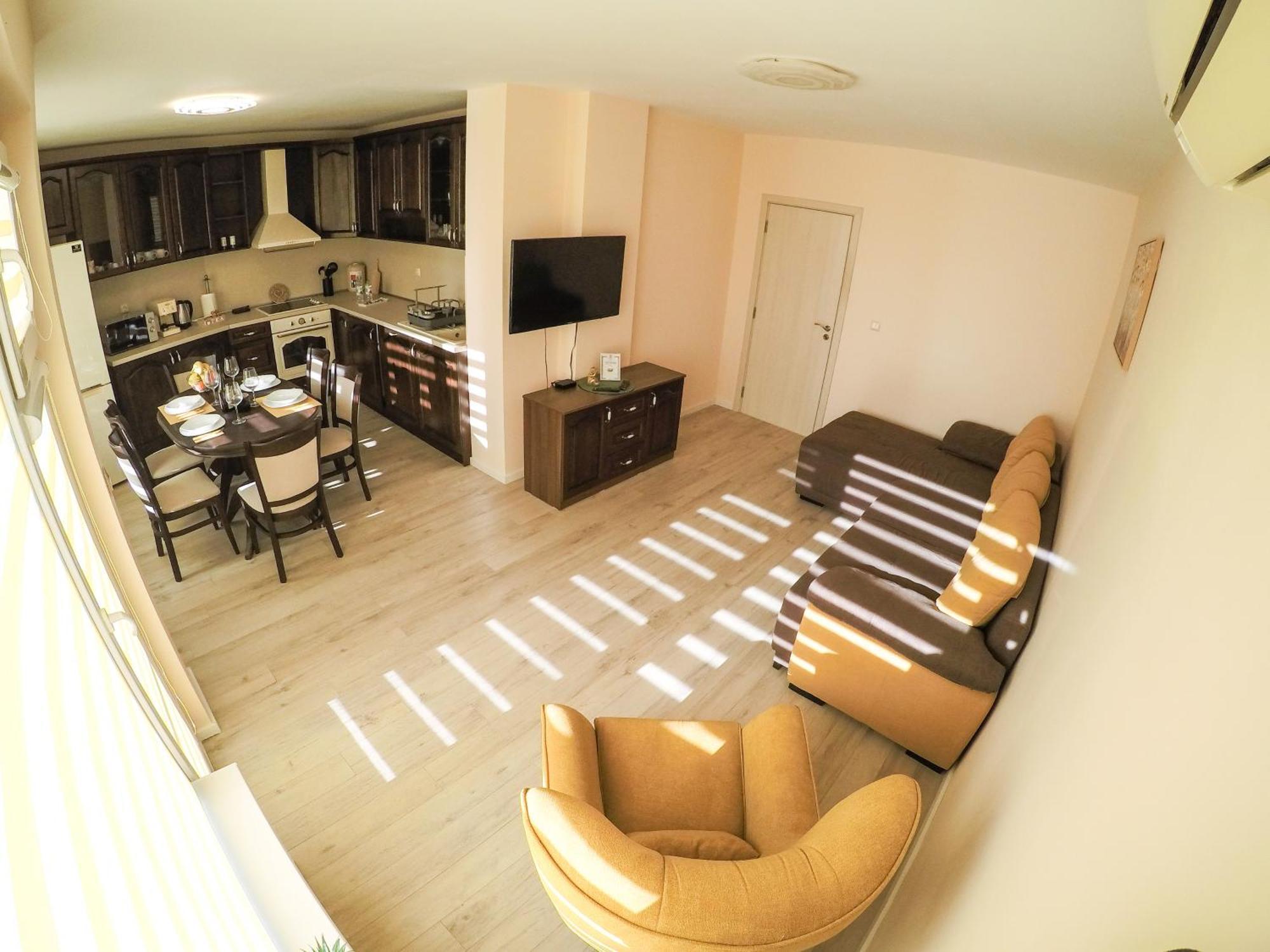 Grand Apartment Bogoridi - Top Center Near To Sea And Sea Garden Бургас Экстерьер фото