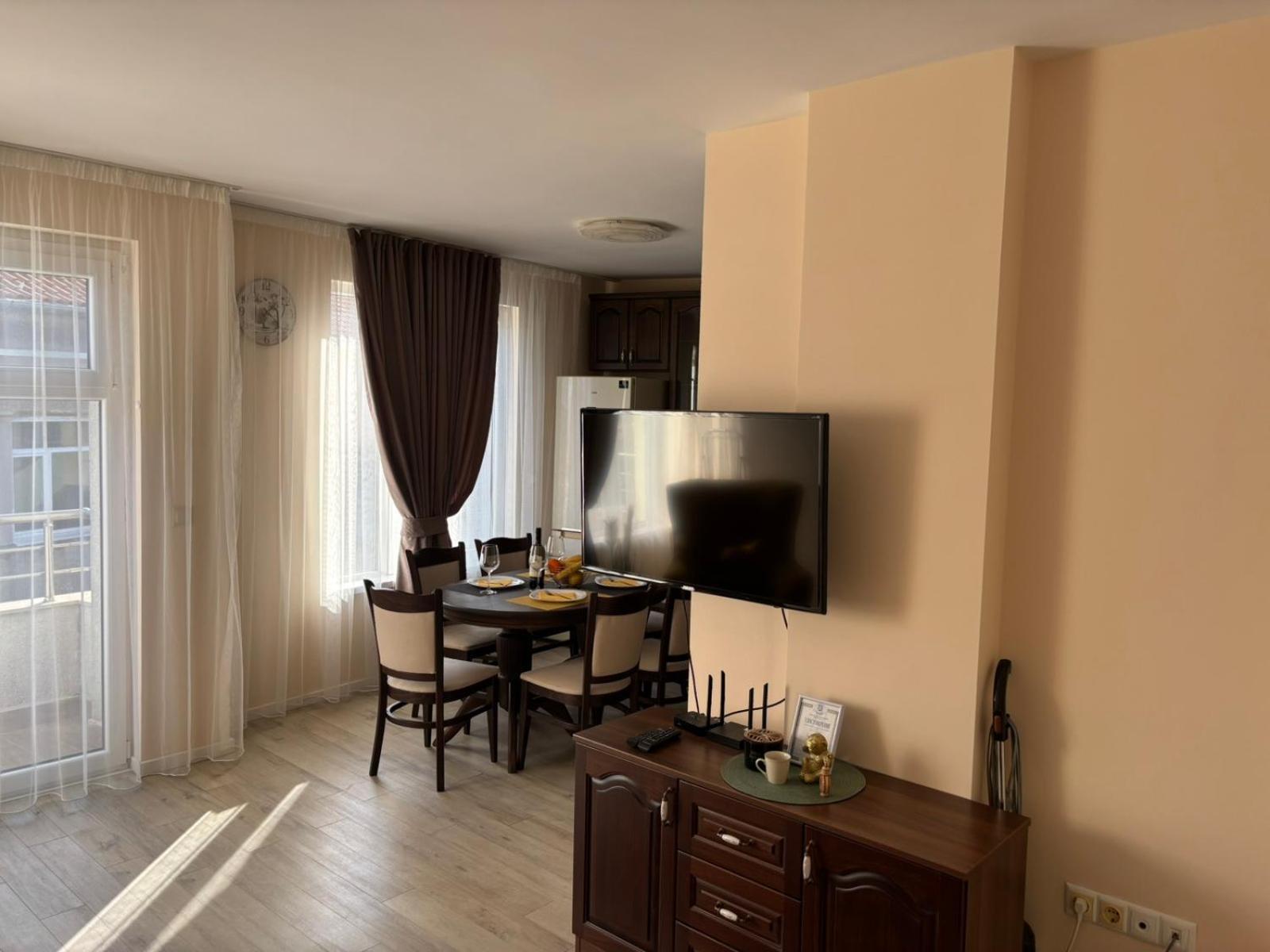 Grand Apartment Bogoridi - Top Center Near To Sea And Sea Garden Бургас Экстерьер фото